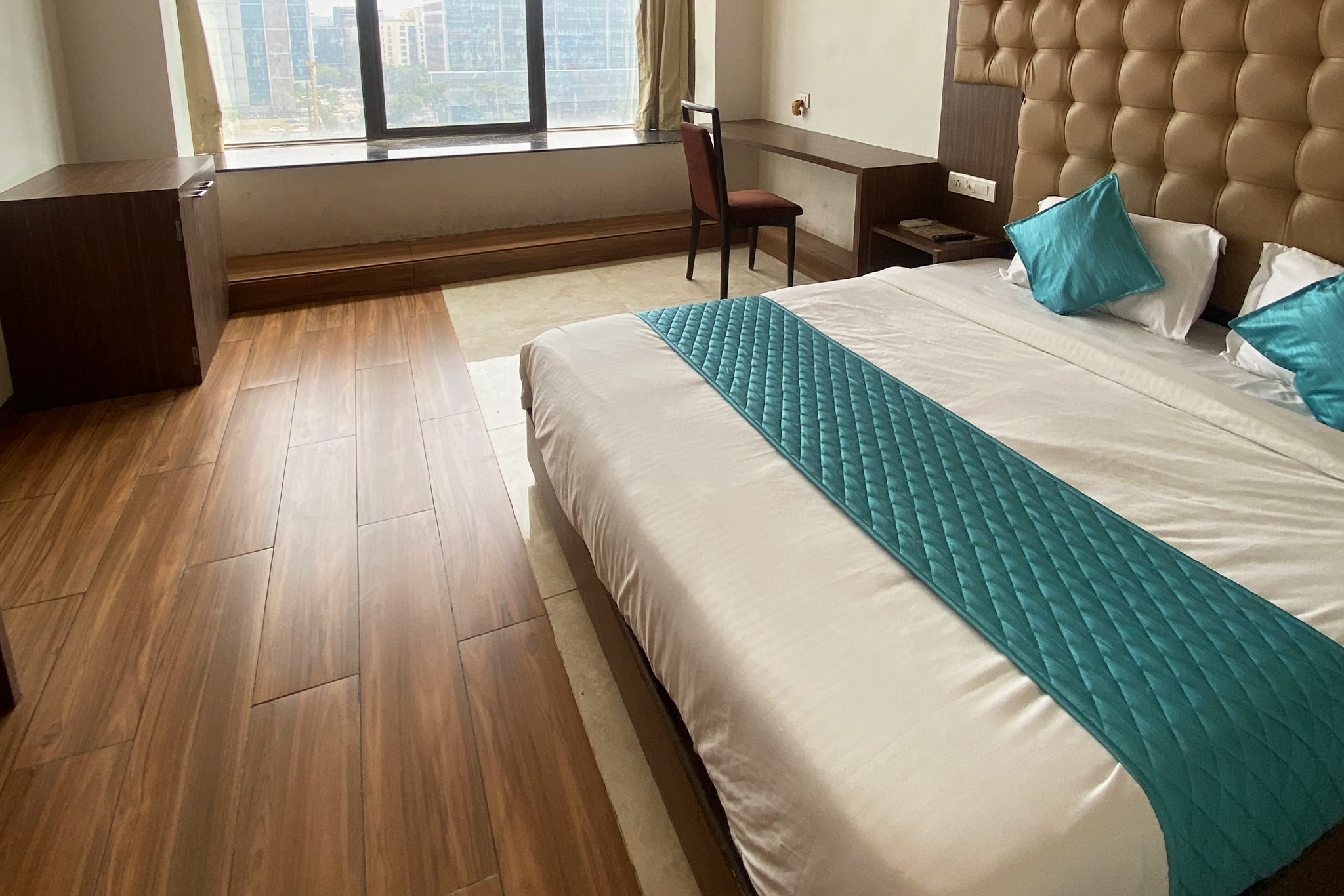 Pearl BKC Inn Room Image