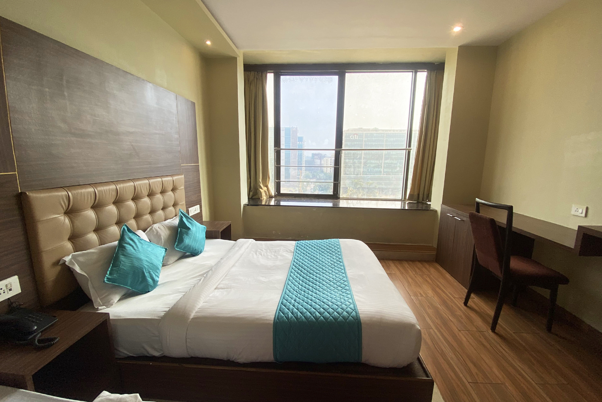 Pearl BKC Inn Room Image